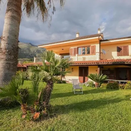 Gundi Apartment